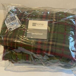 Electric Blinket Green and Red Plaid Bedspread